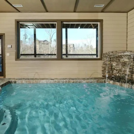 Splashin Mountain Retreat